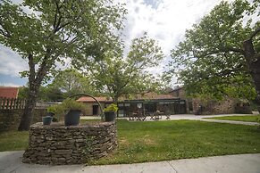 O Acivro Aloxamentos Rurais