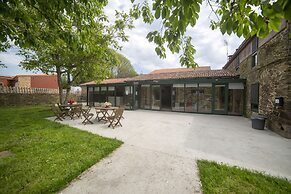 O Acivro Aloxamentos Rurais