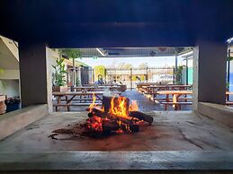 The Australian Hotel St George