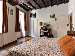 Spanish Steps Apartment