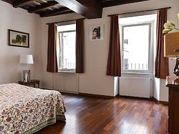 Spanish Steps Apartment