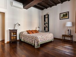 Spanish Steps Apartment
