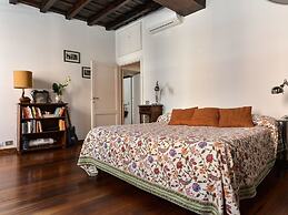 Spanish Steps Apartment