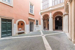 Campitelli Fascinating Apartment