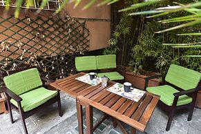 Monti Secret Garden Apartment