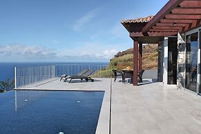Cliffscape by Our Madeira