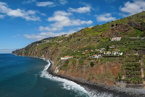 Cottage do Mar by Our Madeira