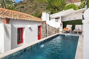 Cottage do Mar by Our Madeira