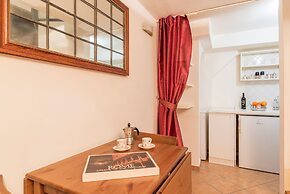 Sweet Suite near Pantheon