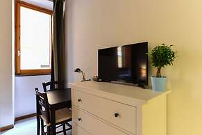 Spanish Steps Cozy Studio