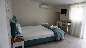 OITUZ Boutique Residence