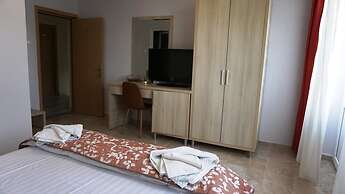 OITUZ Boutique Residence