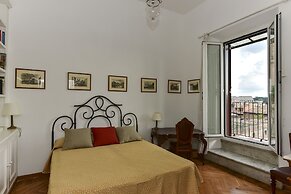 Rome at Your Feet Apartment