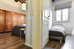 Pantheon View from Terrace Apartment