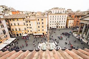 Pantheon View from Terrace Apartment