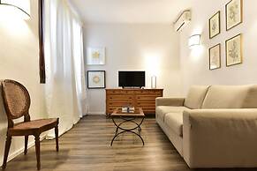 Pantheon View from Terrace Apartment