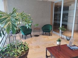 Hotel Sexta Avenida Inn