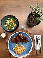 Hotel Sexta Avenida Inn