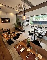 Hotel Sexta Avenida Inn