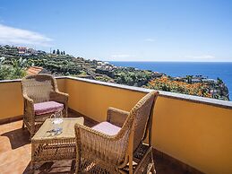 Quinta Girassol by Our Madeira