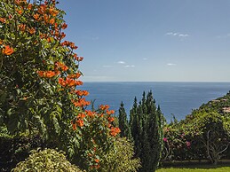 Quinta Girassol by Our Madeira