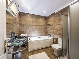 Quinta Girassol by Our Madeira