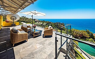 Quinta Girassol by Our Madeira