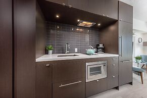 QuickStay Yorkville Condo - Yonge & Bloor
