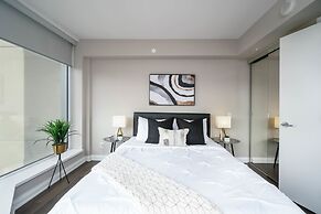 QuickStay Yorkville Condo - Yonge & Bloor