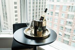 QuickStay Yorkville Condo - Yonge & Bloor