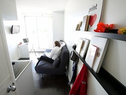 Backpacker College at EC Vancouver: APT Living