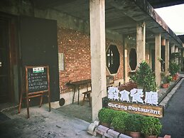 Sigang Grandma House