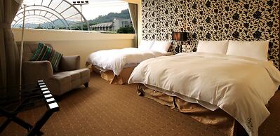 Mountain Fish Water Boutique Hotel