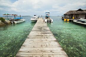 Pulau Pelangi Resort