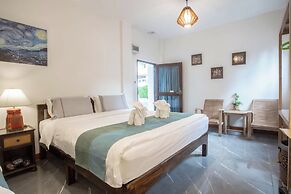 Hetai Boutique House