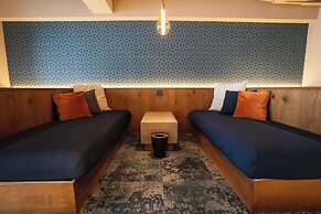 SAUNALAND ASAKUSA - Hostel