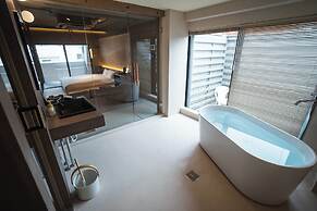 SAUNALAND ASAKUSA - Hostel