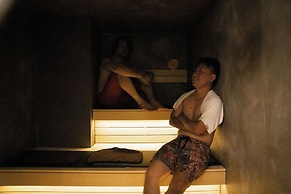 SAUNALAND ASAKUSA - Hostel