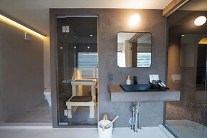 SAUNALAND ASAKUSA - Hostel