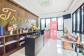 OYO 430 Tanya Place