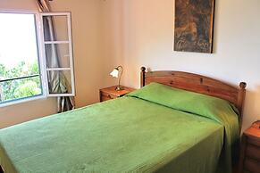 Stonecliff Cottage by Our Madeira