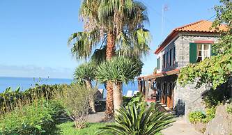 Stonecliff Cottage by Our Madeira