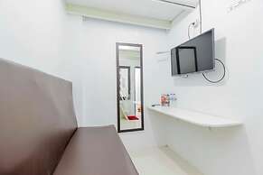 RedDoorz near Hayam Wuruk