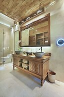 The Kayon Jungle Resort