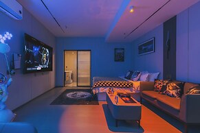 The Bund River Prologue Residence