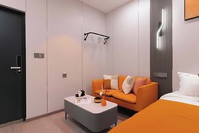 The Bund River Prologue Residence