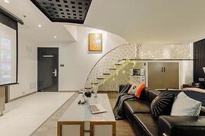 The Bund River Prologue Residence