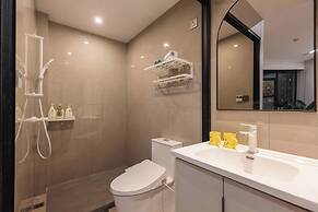 The Bund River Prologue Residence