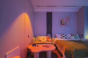 The Bund River Prologue Residence