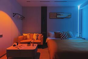 The Bund River Prologue Residence